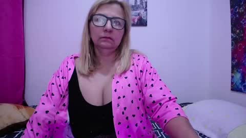 sara online show from February 15, 2025, 3:39 pm