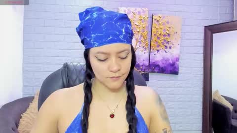    online show from November 5, 2025, 12:05 pm