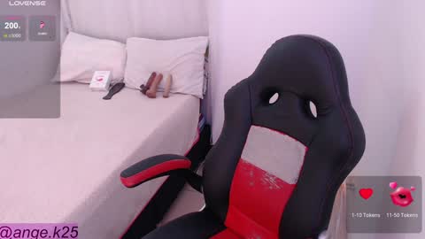 Im Angelica  My pleasure in your hands Give me more vibrations and make me cum PVT IS OPEN online show from January 2, 2025, 6:50 am