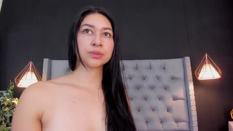 Snapshot of sara_conde chatting on January 27, 2025, 2:35 pm YENIFER online show from January 27, 2025, 2:35 pm