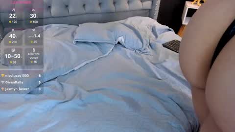 Snapshot of sara_conde chatting on February 11, 2025, 5:40 pm YENIFER online show from February 11, 2025, 5:40 pm