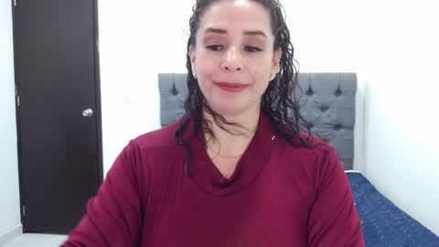 Sara hot46 online show from December 25, 2024, 12:58 pm