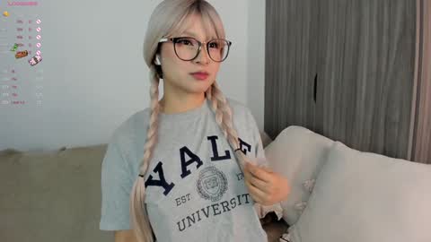 Sara  new account  give me thomb up  Follow me   help me reach 15k followers again   online show from January 15, 2025, 1:02 am