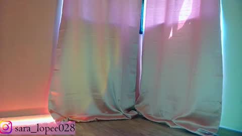 sara_lopee1 online show from March 1, 2025, 3:16 pm
