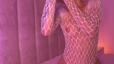 Snapshot of sara_lopee1 chatting on April 24, 2026, 12:07 pm sara_lopee1 online show from April 24, 2026, 12:07 pm