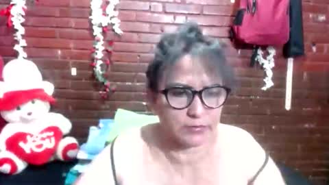 Sara love online show from May 4, 2026, 5:25 am
