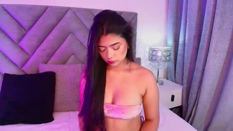 sara_owens7 online show from November 11, 2025, 1:38 am
