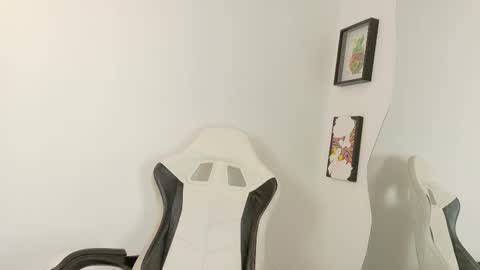 Sara online show from March 27, 2026, 4:07 pm