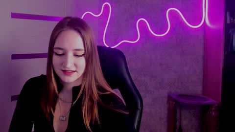 Sara online show from September 30, 2025, 7:19 pm