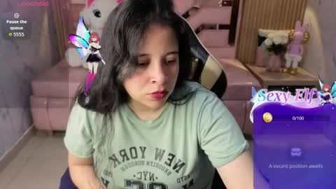 Sara T. online show from June 24, 2026, 3:16 am