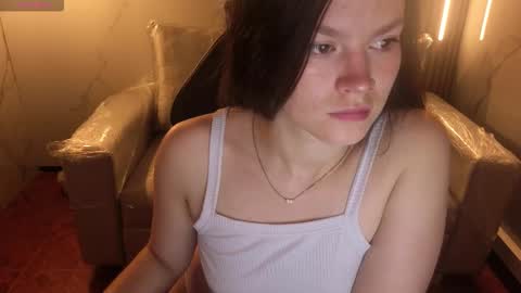 sara_valderrama_ online show from December 18, 2025, 12:55 pm