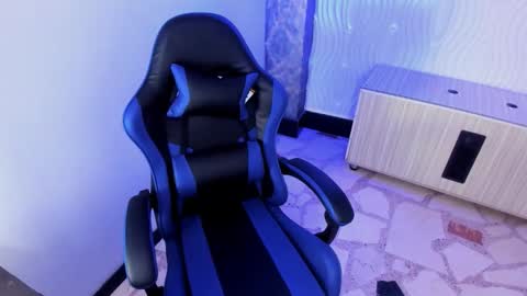  1 online show from February 6, 2026, 7:28 pm