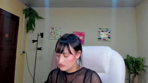Sarah Ramirez online show from February 6, 2025, 11:43 am