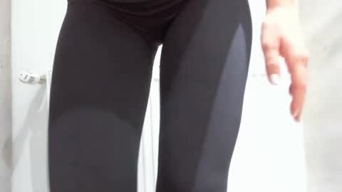 Queen Ssaraah online show from February 19, 2025, 9:14 pm