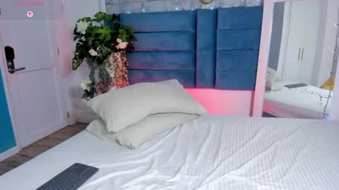 Snapshot of saraalvarezx chatting on June 18, 2026, 3:51 am Sara Alvarezx online show from June 18, 2026, 3:51 am
