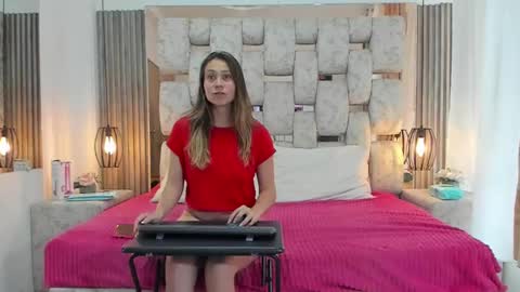 saraANDyoni online show from December 9, 2024, 4:37 pm