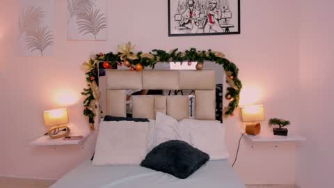 Sara And Stiven online show from December 26, 2024, 3:38 am