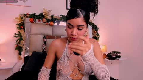 Sara And Stiven online show from December 30, 2024, 7:04 am