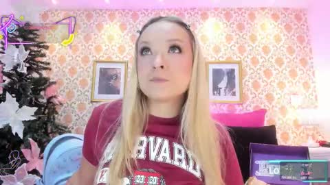 SaraAvila  online show from January 8, 2026, 8:44 pm