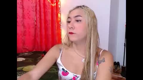 Snapshot of sarabigcock1 chatting on May 23, 2026, 2:21 pm Sarah online show from May 23, 2026, 2:21 pm