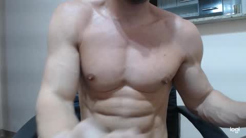 saradorj92 online show from December 6, 2024, 11:25 pm