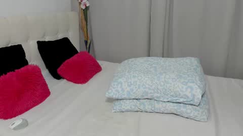 Snapshot of saradusk chatting on July 9, 2026, 3:10 am Sara online show from July 9, 2026, 3:10 am