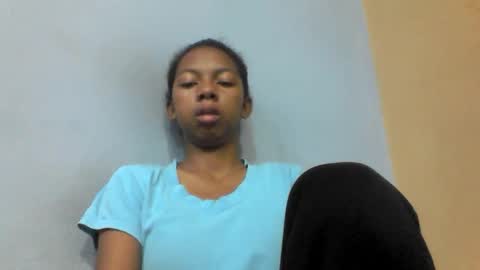 sarah146341 online show from March 27, 2026, 2:28 am