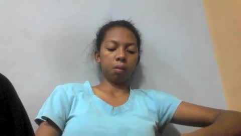 sarah146341 online show from May 17, 2026, 4:58 pm