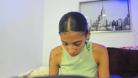 sarah_ashbourne online show from October 8, 2025, 12:03 pm