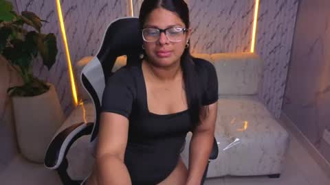 Snapshot of sarah_bay_tx chatting on June 11, 2026, 7:56 pm sarah_bay_tx online show from June 11, 2026, 7:56 pm
