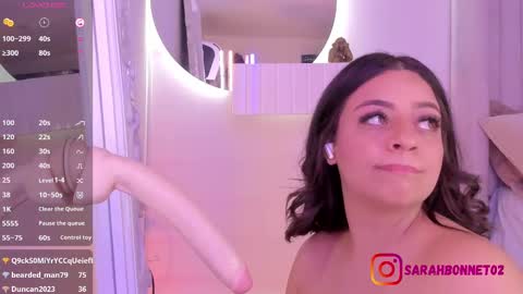 Sarah Bonneth online show from March 7, 2025, 5:38 pm