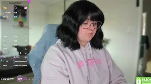 Sarah online show from February 12, 2025, 9:43 pm