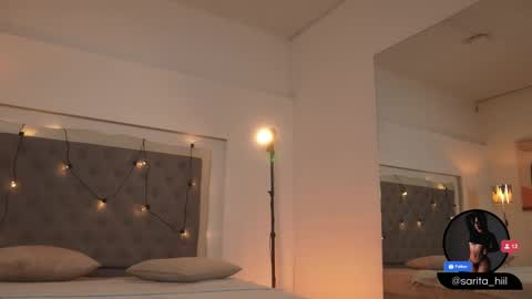       online show from September 20, 2025, 9:05 pm