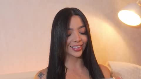       online show from October 28, 2025, 10:12 pm