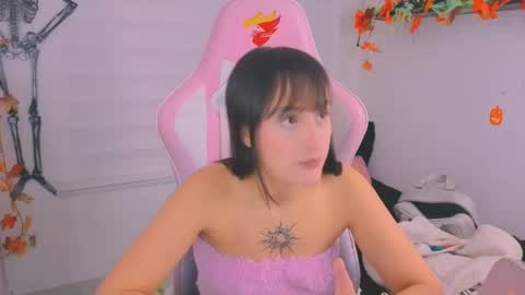 Sarah Ramirez online show from October 26, 2025, 11:53 pm