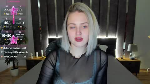 Snapshot of sarah_soul chatting on December 22, 2024, 7:11 am Sarah online show from December 22, 2024, 7:11 am