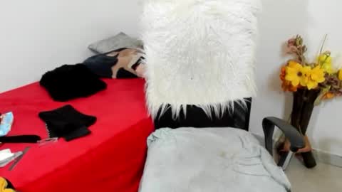 Sarah online show from April 3, 2026, 5:44 pm