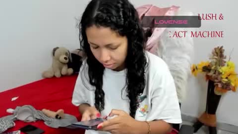 Sarah online show from April 17, 2026, 4:54 pm