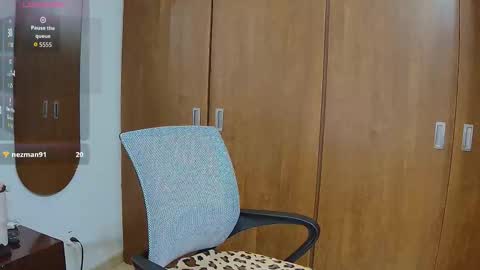 sarah_tailorr online show from October 10, 2025, 12:20 am