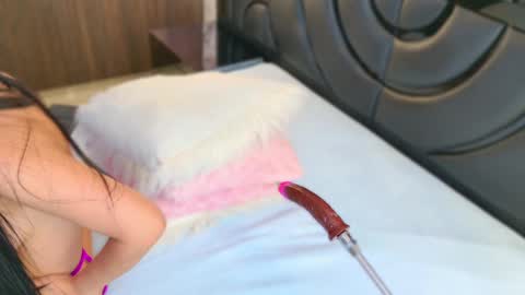 Sarah online show from February 18, 2025, 5:31 pm