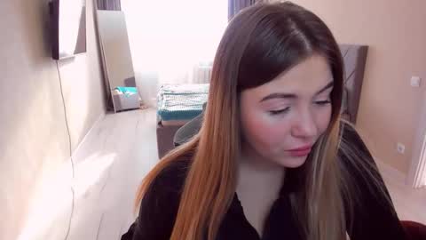 Sarah online show from March 13, 2026, 12:45 pm