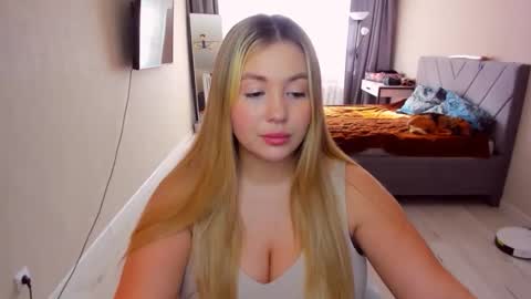 Snapshot of sarahmils chatting on May 29, 2026, 1:42 pm Sarah online show from May 29, 2026, 1:42 pm