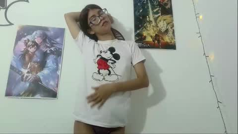 Sarah  online show from February 6, 2025, 7:18 pm