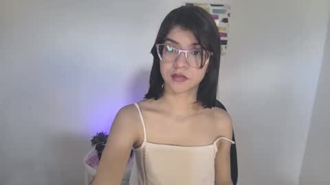 Sarah  online show from October 2, 2025, 6:15 pm