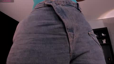 Sarah  independent model online show from January 9, 2026, 5:43 am