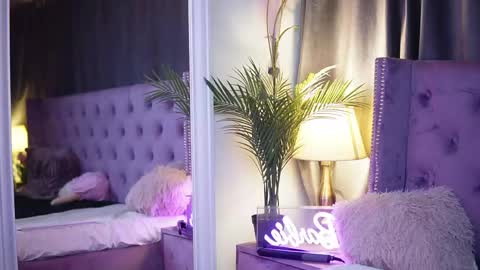 Snapshot of saraiangel chatting on May 19, 2026, 1:56 am Sarai online show from May 19, 2026, 1:56 am