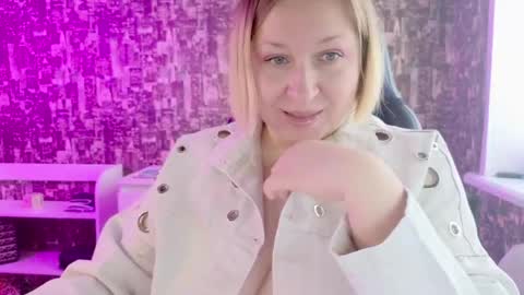 Snapshot of sarakatherin chatting on April 27, 2026, 3:59 am Sara online show from April 27, 2026, 3:59 am