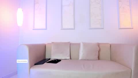 Sara online show from December 3, 2025, 12:36 pm