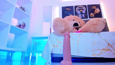 Snapshot of saralife69 chatting on February 17, 2025, 3:09 pm saralife69 online show from February 17, 2025, 3:09 pm