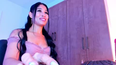 Snapshot of saralife69 chatting on March 12, 2025, 4:24 pm saralife69 online show from March 12, 2025, 4:24 pm